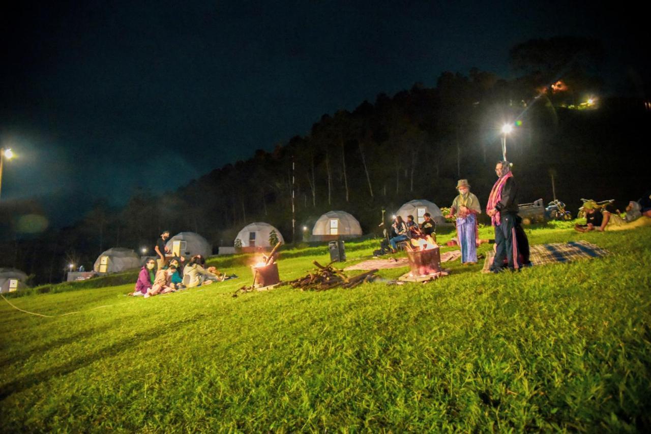 Lembah Indah Glamping Resort Resor