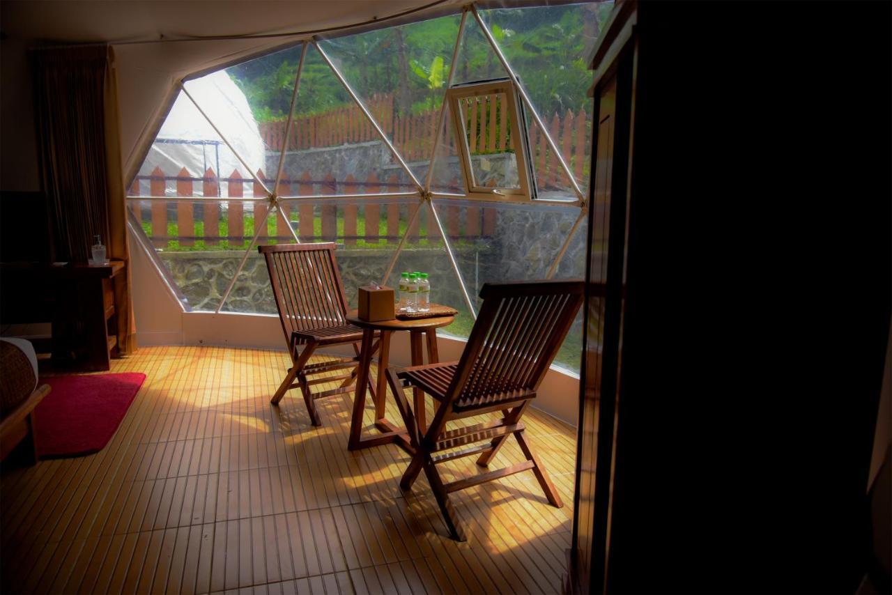 Lembah Indah Glamping Resort Resor *